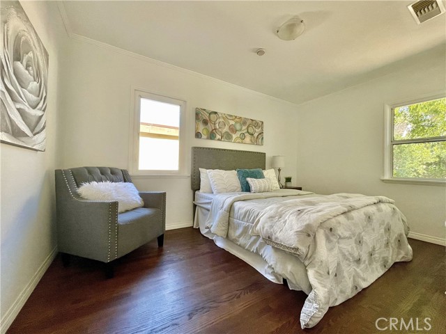 Detail Gallery Image 14 of 30 For 1761 Brook Ln, Glendale,  CA 91208 - 2 Beds | 1 Baths