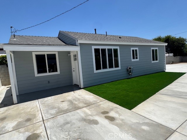 224 1/2 W Cypress Ave., Monrovia CA: https://media.crmls.org/medias/d2958379-5533-4bf3-ba08-9603ceaf5d26.jpg