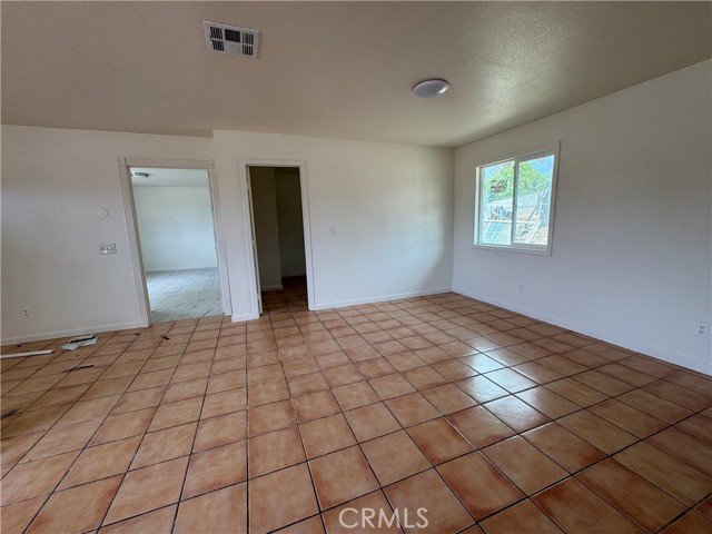 Detail Gallery Image 11 of 24 For 6475 Stover, Riverside,  CA 92505 - 4 Beds | 2 Baths