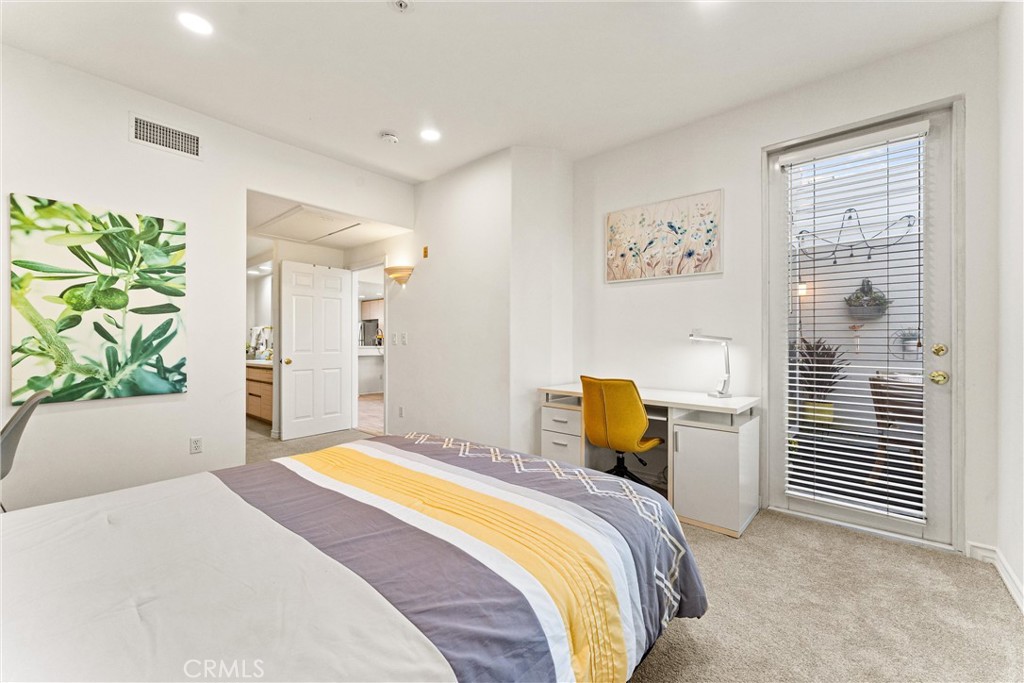 D2959dbb Ed82 4322 B5a5 9f3e7ab175af