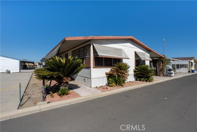 Detail Gallery Image 2 of 32 For 5001 W Florida Ave #711,  Hemet,  CA 92545 - 3 Beds | 2 Baths