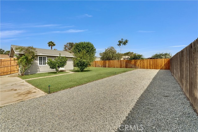 11467 64th Street, Jurupa Valley CA: https://media.crmls.org/medias/d2978f11-09e5-40b9-ac57-2f54aa1cec51.jpg