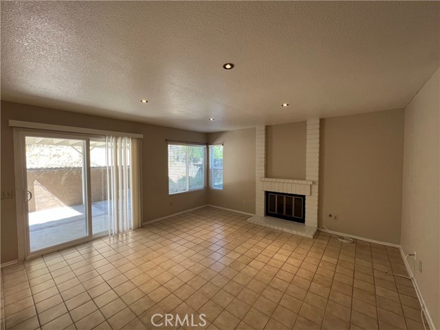 Image 3 for 880 Yorkshire Way, Corona, CA 92879