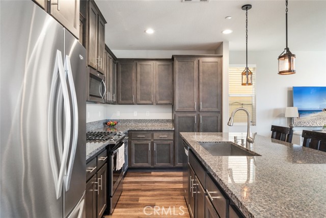 Detail Gallery Image 9 of 40 For 38549 Windingwalk Dr, Murrieta,  CA 92563 - 3 Beds | 2/1 Baths