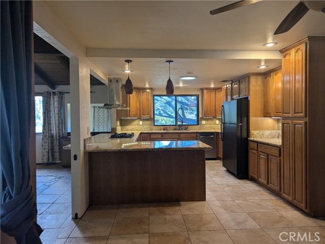 Detail Gallery Image 18 of 36 For 1205 Coronet Dr, Riverside,  CA 92506 - 3 Beds | 2 Baths