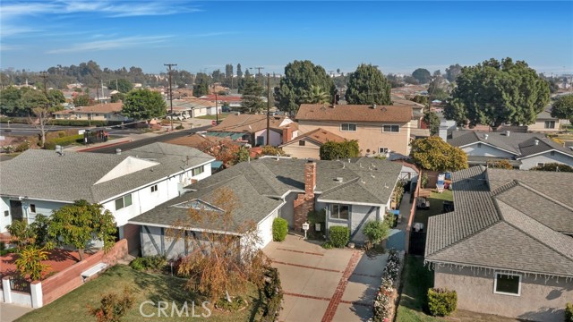 13406 Lancelot Avenue, Norwalk CA: https://media.crmls.org/medias/d29a3106-7b28-4229-bee9-d0e9c373cf15.jpg
