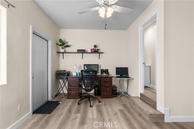 Detail Gallery Image 29 of 59 For 9559 9561 Natick Ave, North Hills,  CA 91343 - 5 Beds | 4 Baths