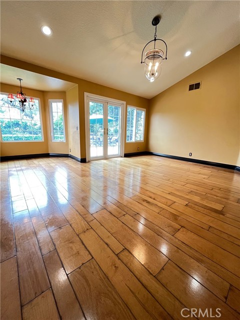 Detail Gallery Image 4 of 14 For 24112 Country View Dr, Coto de Caza,  CA 92679 - 3 Beds | 2 Baths