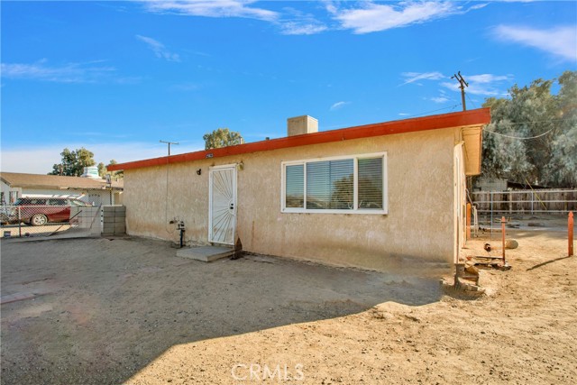 Detail Gallery Image 3 of 22 For 25623 Agate Rd, Barstow,  CA 92311 - 3 Beds | 1 Baths