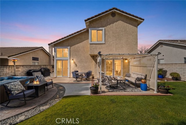 831 Arbor Cir, La Verne CA: https://media.crmls.org/medias/d29c6337-7a3b-40b8-9861-3100bc0b2623.jpg