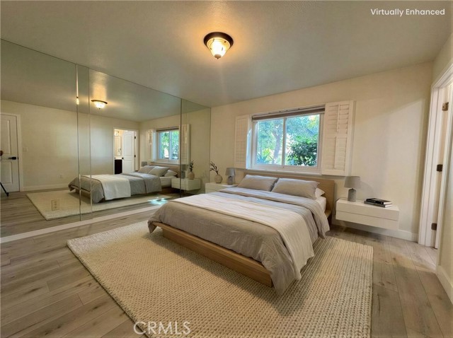 Detail Gallery Image 8 of 26 For 3219 Colorado, Santa Monica,  CA 90404 - 2 Beds | 2 Baths