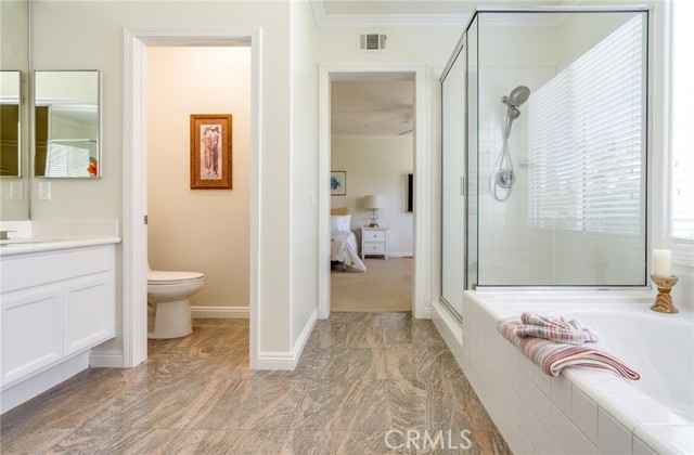 Detail Gallery Image 34 of 68 For 6 Santa Comba, Irvine,  CA 92606 - 5 Beds | 2/1 Baths