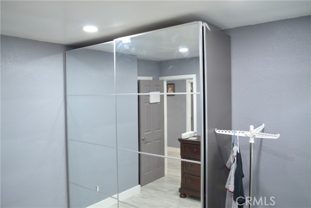 11068 Penrose, Sun Valley CA: https://media.crmls.org/medias/d29f4662-502d-40f1-abbb-564fdfd7728d.jpg