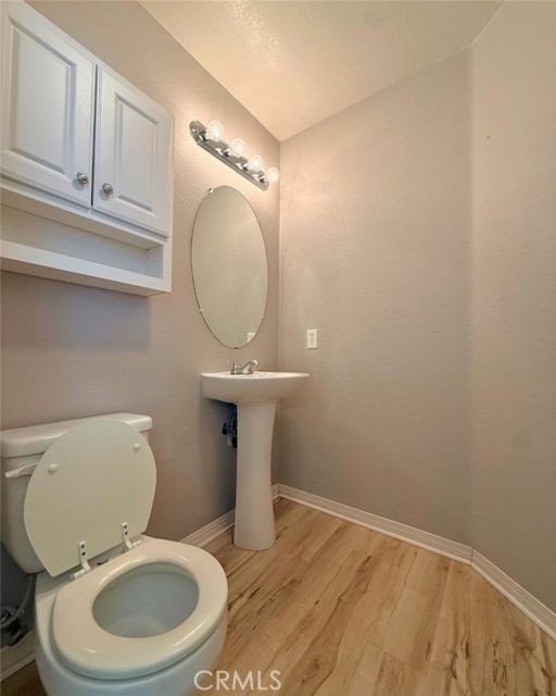 Detail Gallery Image 29 of 32 For 5741 Reagan, Fontana,  CA 92336 - 3 Beds | 2/1 Baths