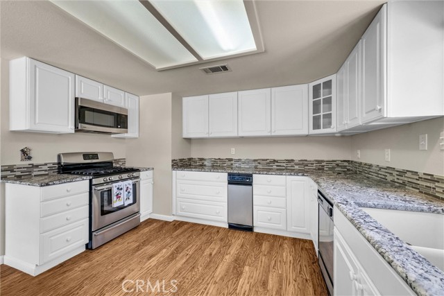 Detail Gallery Image 9 of 30 For 9562 Canton Ave, Anaheim,  CA 92804 - 4 Beds | 2 Baths