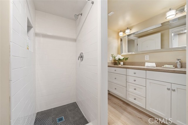 1185 E Foothill Boulevard, San Luis Obispo CA: https://media.crmls.org/medias/d2a1d485-aa90-4768-aba9-466a2a7177c0.jpg