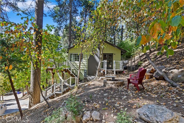 Detail Gallery Image 1 of 12 For 859 Kuffel Canyon Rd, Lake Arrowhead,  CA 92385 - 2 Beds | 1 Baths