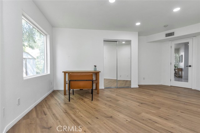 11101 Spanish Hills Dr, Corona CA: https://media.crmls.org/medias/d2a2e073-7bd5-458d-8dbd-1e8bbd3a6965.jpg