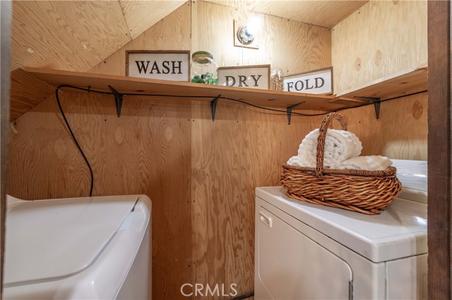 Detail Gallery Image 9 of 30 For 2127 7th Ln, Big Bear City,  CA 92314 - 2 Beds | 1/1 Baths