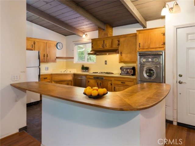 11816 Wagner Street photo 8