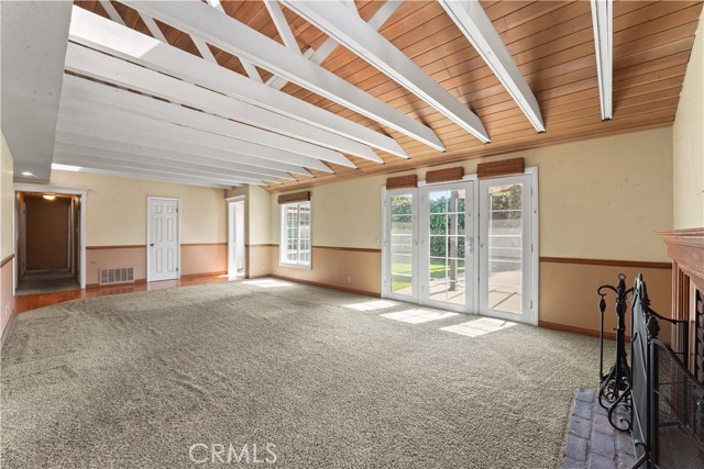 Detail Gallery Image 10 of 43 For 130 W Crystal View Ave, Orange,  CA 92865 - 4 Beds | 2 Baths