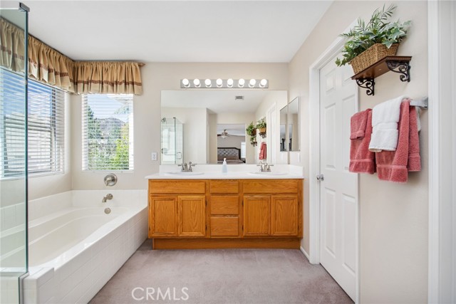 39691 Ashland Way, Murrieta CA: https://media.crmls.org/medias/d2a59e3a-90d6-4d40-b776-d3ee7369be0e.jpg