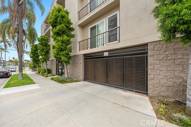 Detail Gallery Image 4 of 34 For 5301 E the Toledo #106,  Long Beach,  CA 90803 - 1 Beds | 1 Baths