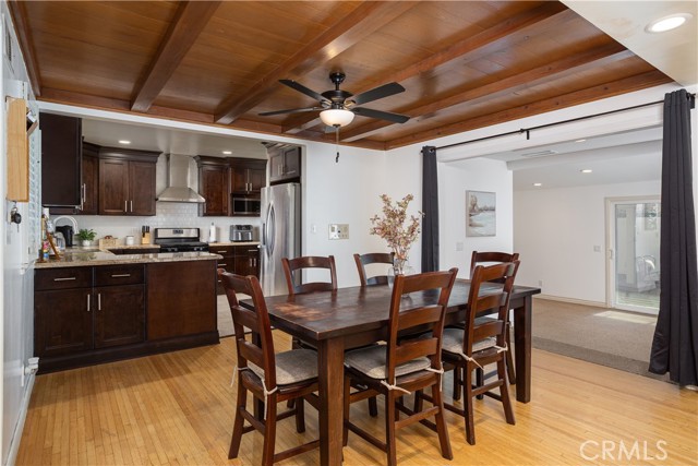 Detail Gallery Image 20 of 31 For 521 S Dustin Pl, Anaheim,  CA 92806 - 3 Beds | 2 Baths