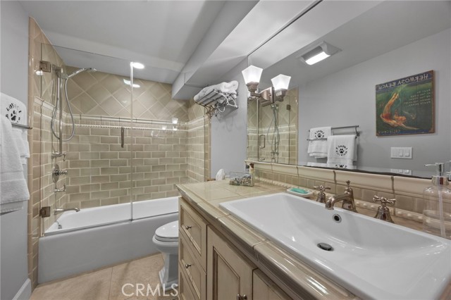 2326 The Strand, Hermosa Beach CA: https://media.crmls.org/medias/d2a7faae-5724-48ff-b98b-39179bba5fef.jpg