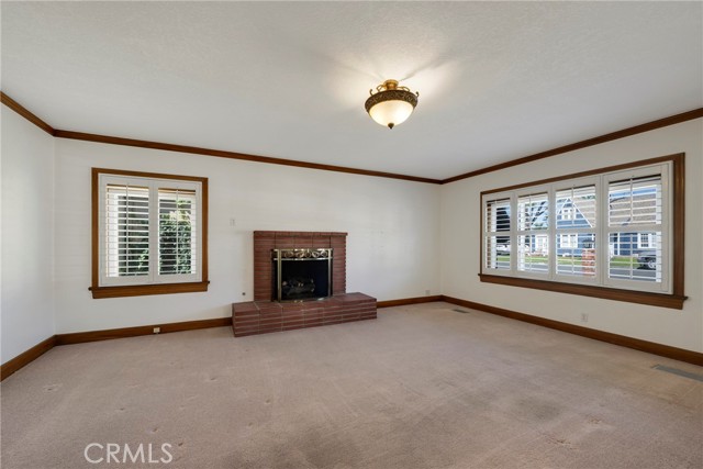 Detail Gallery Image 11 of 73 For 144 Orange Grove Avenue, Placentia,  CA 92870 - 4 Beds | 3/1 Baths