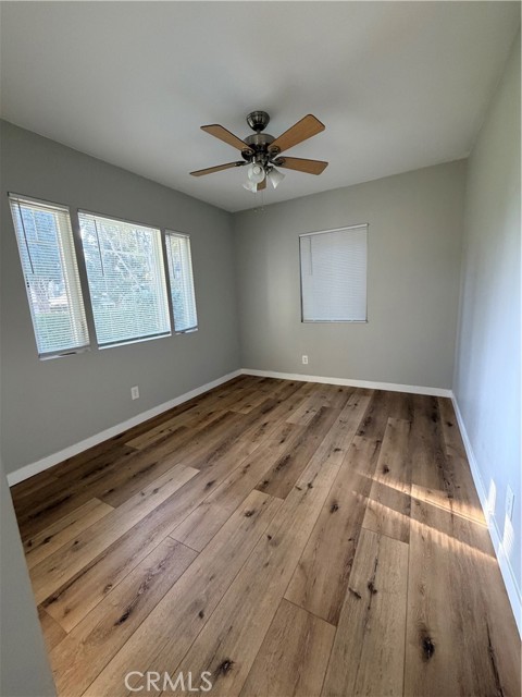 Detail Gallery Image 5 of 10 For 4033 Linwood Pl, Riverside,  CA 92506 - 2 Beds | 2 Baths