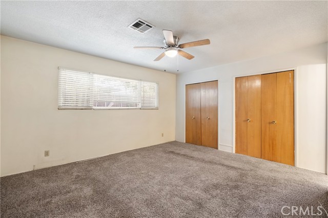 Detail Gallery Image 14 of 38 For 10004 Oakwood Ave, Hesperia,  CA 92345 - 2 Beds | 2 Baths