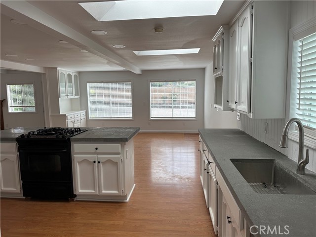 1970 Quintana Road, Morro Bay CA: https://media.crmls.org/medias/d2aa6f23-41a5-4613-962b-cfca6c9dd7c2.jpg