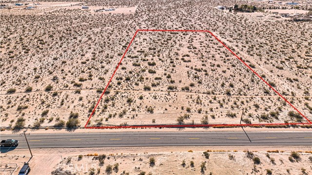 0 Old Woman Springs Road, Lucerne Valley, California 92356, ,Land,For Sale,0 Old Woman Springs Road,CRHD24005140