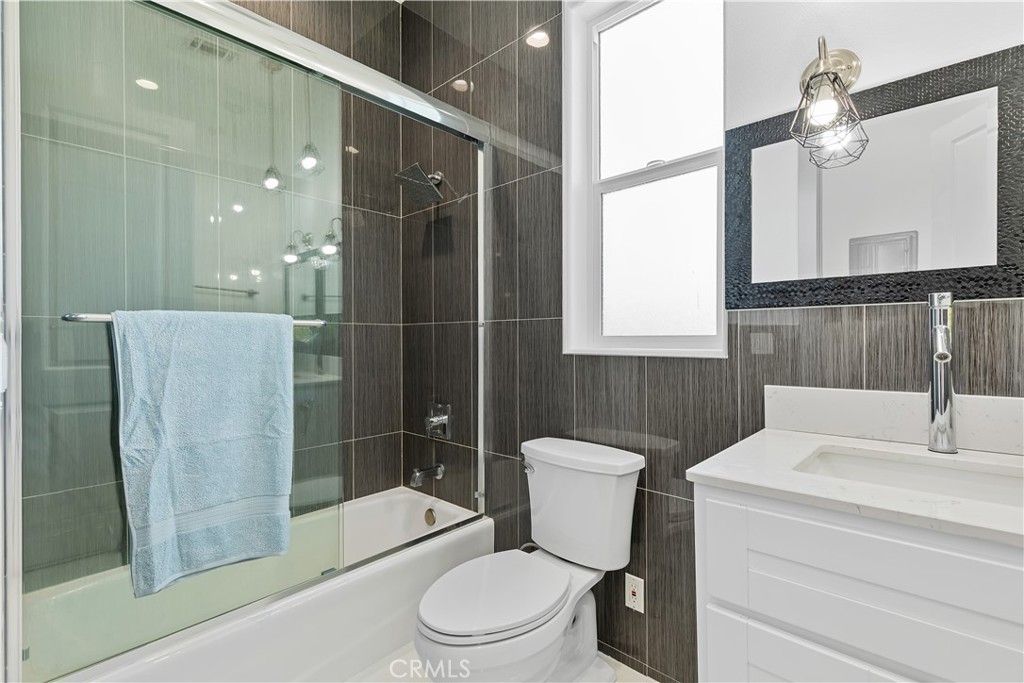 D2ad228f 6f49 437f A171 9c0fcd346501