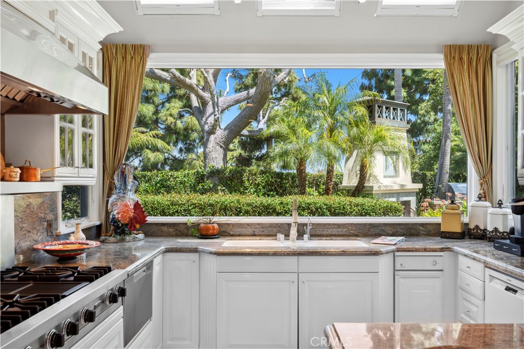 D2ade690 0e80 4d25 Af51 0d13b717c6d7