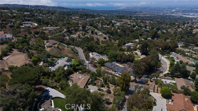 2 Chuckwagon Road, Rolling Hills, California 90274, 3 Bedrooms Bedrooms, ,1 BathroomBathrooms,Residential,For Sale,Chuckwagon,PV25157424