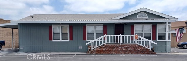 Detail Gallery Image 1 of 52 For 20806 Gridley Road #68,  Lakewood,  CA 90715 - 3 Beds | 2 Baths