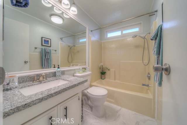 Detail Gallery Image 29 of 74 For 1473 Salem Ct, Oceanside,  CA 92057 - 4 Beds | 4 Baths