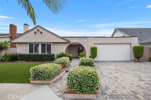 4314 Manchester Place, Cypress CA: https://media.crmls.org/medias/d2b02bf7-6d32-49d1-8c7a-b8e1b74478d7.jpg