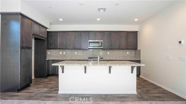 Detail Gallery Image 7 of 25 For 7343 Nightfall Pl, Rancho Cucamonga,  CA 91739 - 3 Beds | 2/1 Baths