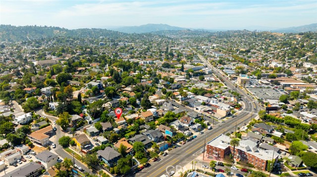 Detail Gallery Image 12 of 21 For 6153 Garrison Dr, Los Angeles,  CA 90042 - 2 Beds | 1 Baths