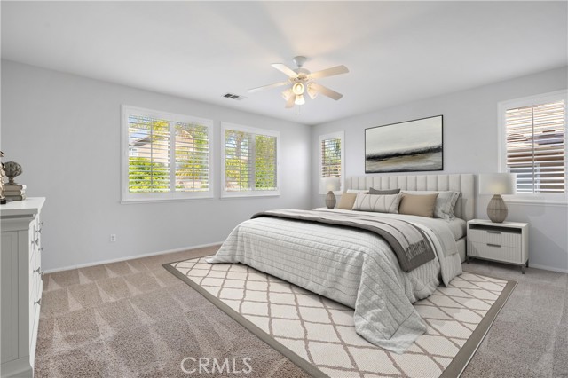 Detail Gallery Image 25 of 68 For 22229 Evening Star Ct, Saugus,  CA 91390 - 6 Beds | 5 Baths