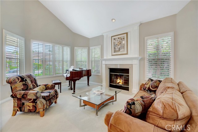 Detail Gallery Image 3 of 69 For 24651 Royale Ridge, Laguna Niguel,  CA 92677 - 5 Beds | 3 Baths