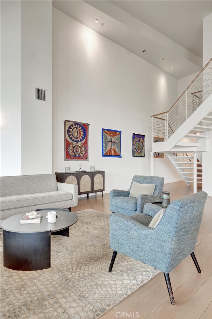 MLS #DW25268165 image #16