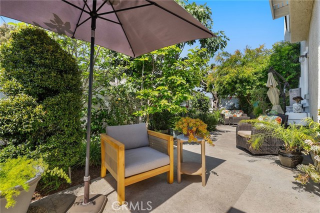 226 Greenmoor, Irvine CA: https://media.crmls.org/medias/d2b3c314-f9dd-4d86-a534-7d213a920330.jpg