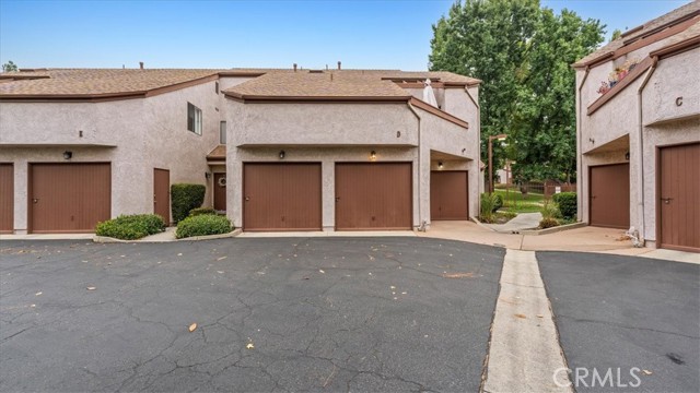 Detail Gallery Image 26 of 37 For 215 E Chestnut Ave #D,  Monrovia,  CA 91016 - 3 Beds | 3 Baths