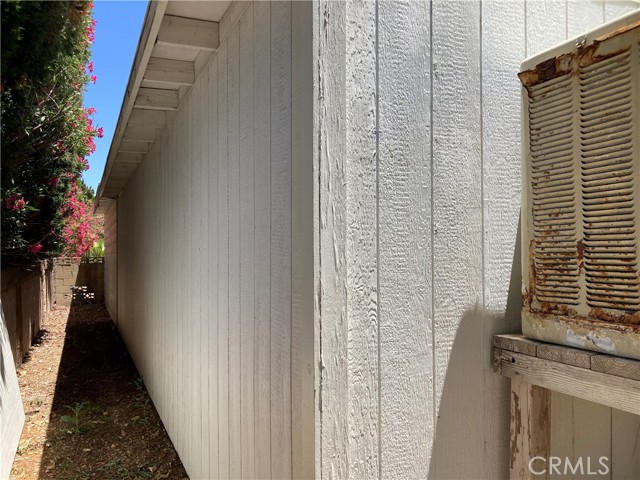 1107 Checkerberry Court, Hemet CA: https://media.crmls.org/medias/d2b5adf5-795a-4529-8a8b-07c262dc13c1.jpg