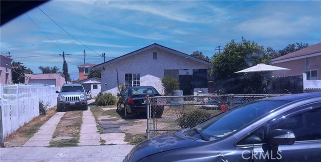 11150 Franklin Street, Lynwood CA: https://media.crmls.org/medias/d2b5de98-16d2-437d-b718-8eb8f54aecf5.jpg
