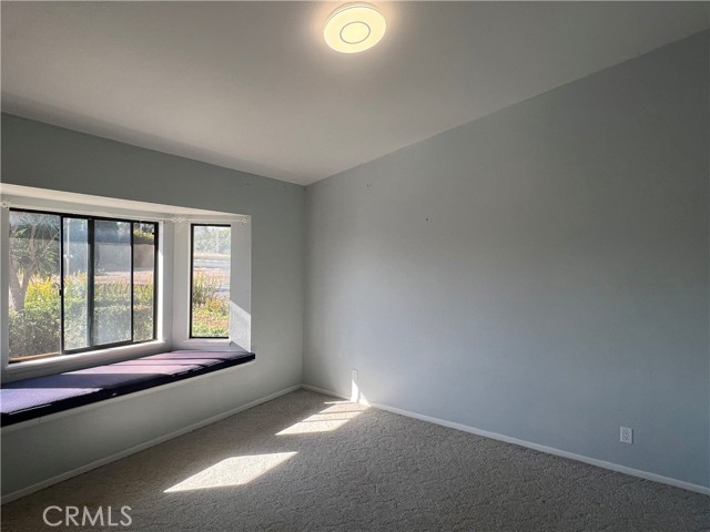 Detail Gallery Image 13 of 19 For 375 Sonoma Ct, Ventura,  CA 93004 - 4 Beds | 2/1 Baths